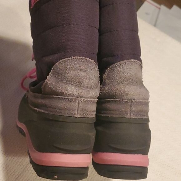 Ranger Tundra Thermolite Insulated Lace-up, Cinchable Sz. 9 Winter Boots - Picture 8 of 11